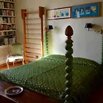 Exclusive Cairoli Apartment